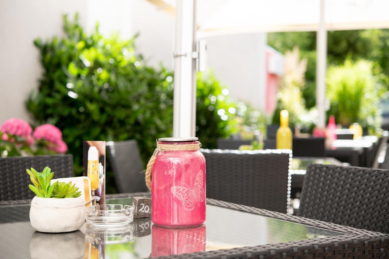 Hotel Bitburger Hof Eksteriør billede